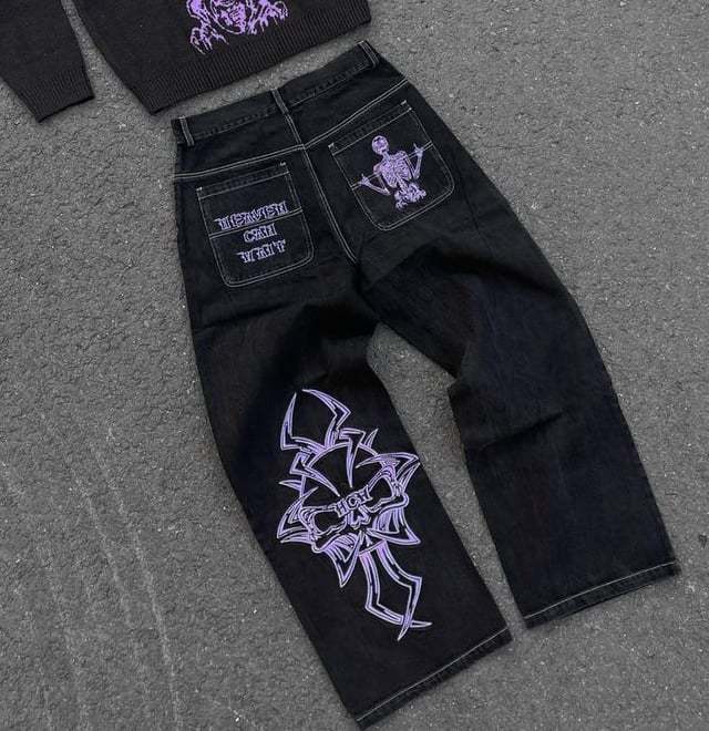 Skull Embroidered Washed Jeans