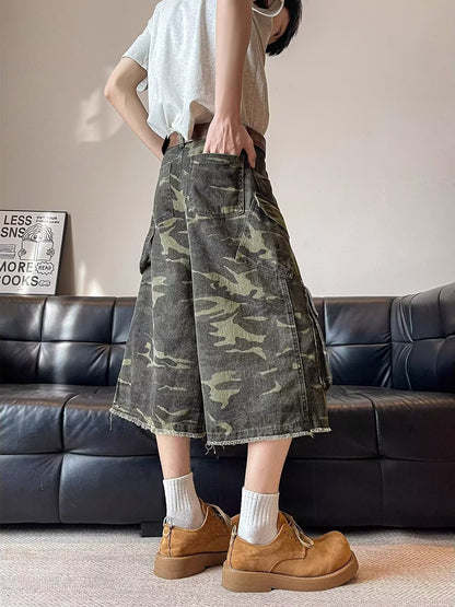 Retro Camouflage Ripped Cropped Jeans