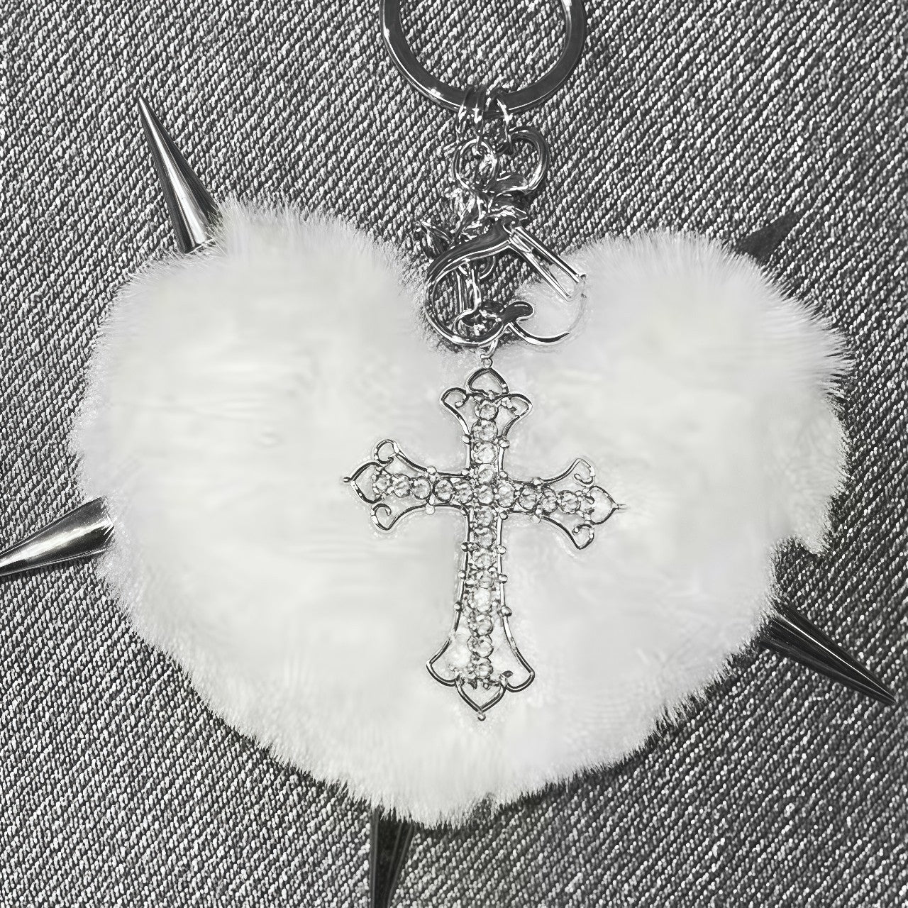 Punk Plush Heart Rivet Hair Clip - photo 7