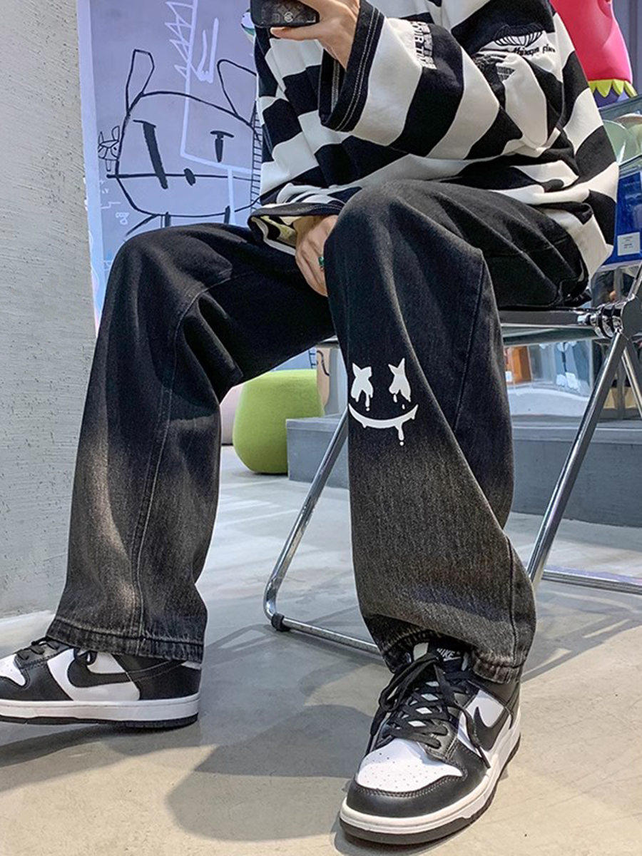 Smiley Graphic Washed Jeans
